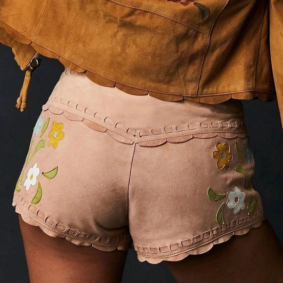 **RESERVED** Free People Bali Honeybuzz Genuine Suede Shorts Sorbet Floral - Picture 5 of 6